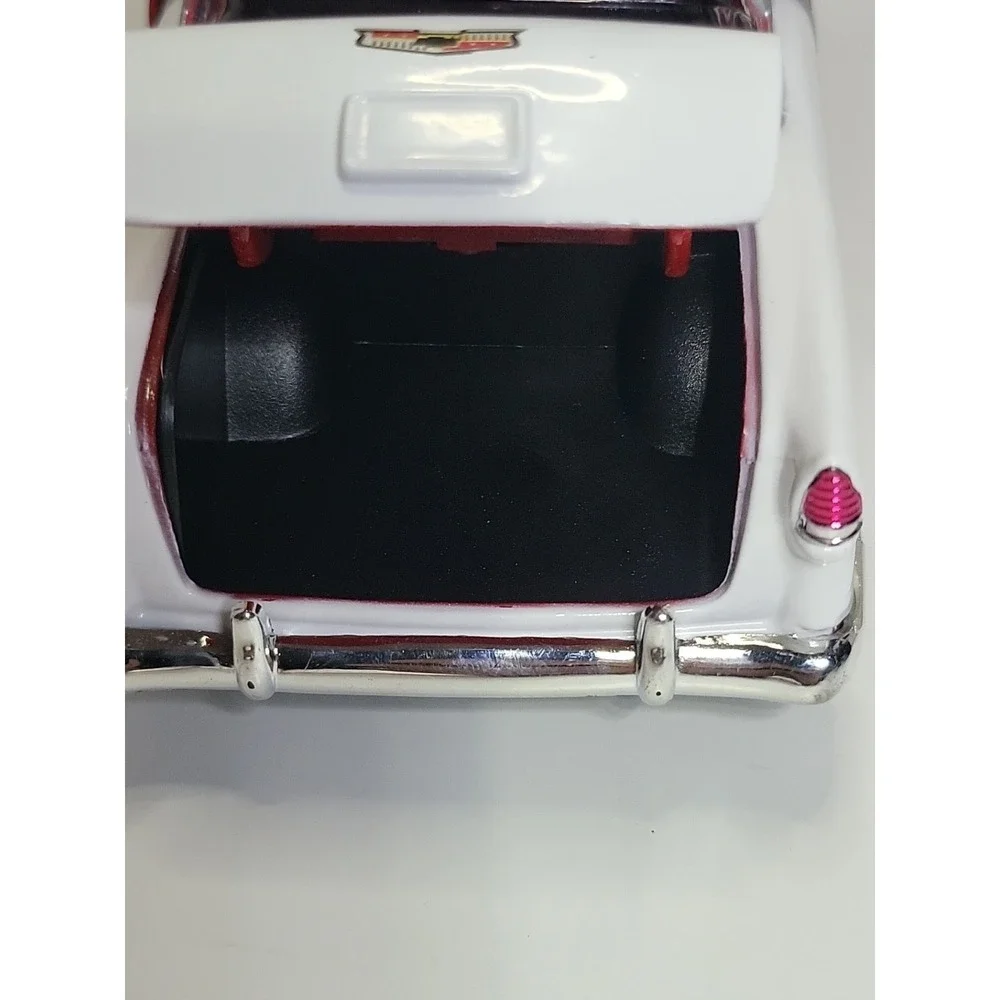 MOTORMAX Timeless Legends 1955 Chevrolet Bel Air Diecast Model‎ Scale 1 24